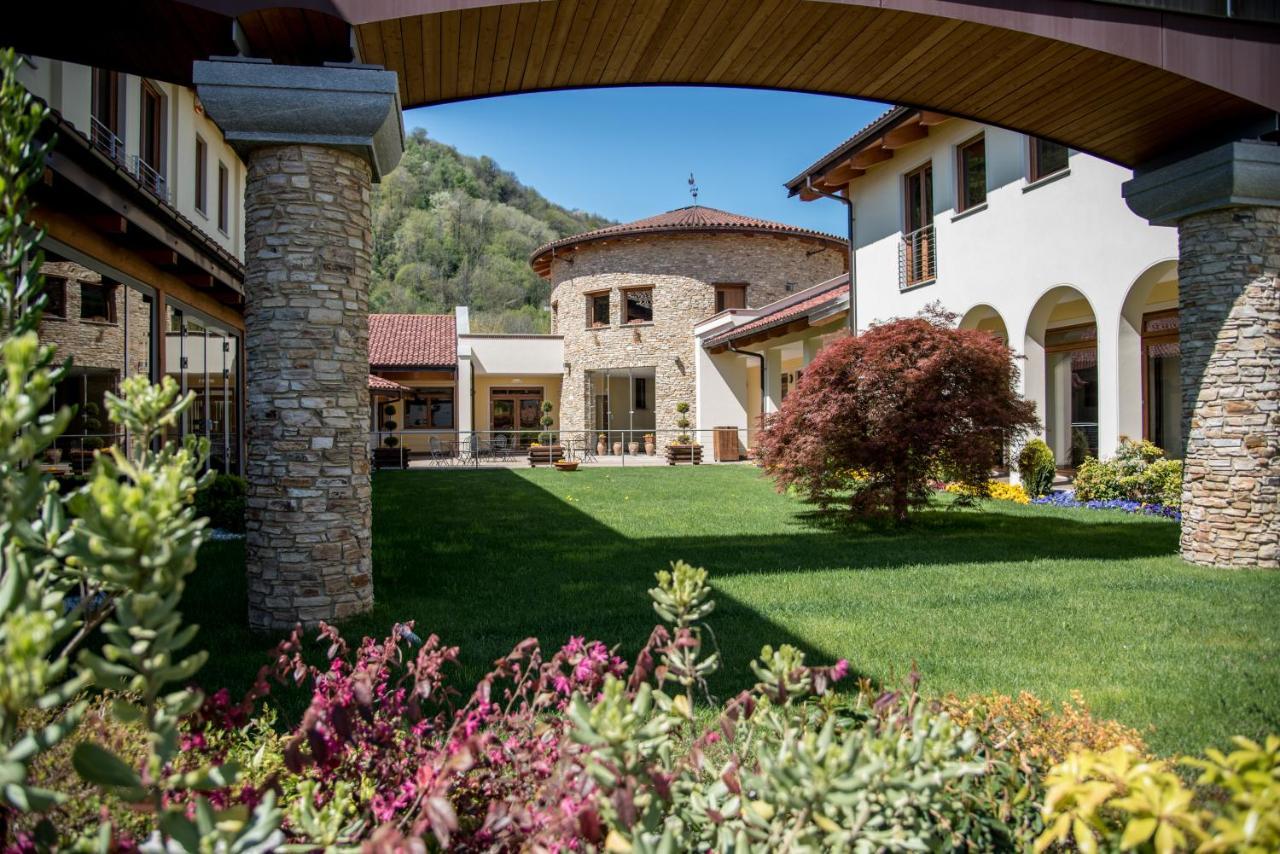 Resort Monviso Sanfront Ngoại thất bức ảnh