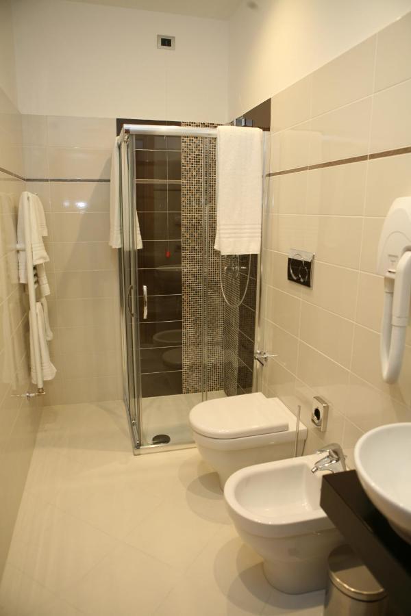 Resort Monviso Sanfront Ngoại thất bức ảnh